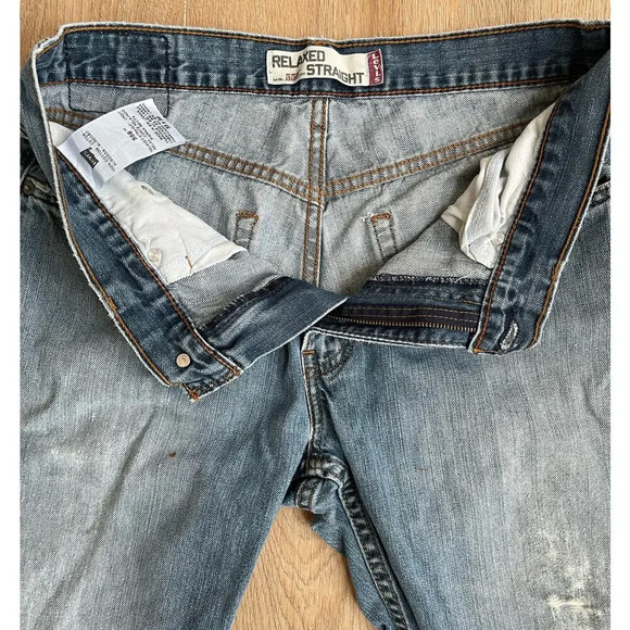 Levi’s 559 Men's Relaxed Straight Leg Medium Wash Distressed Denim Jeans 33x30 - Picture 5 of 11